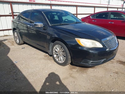 CHRYSLER 200 2011