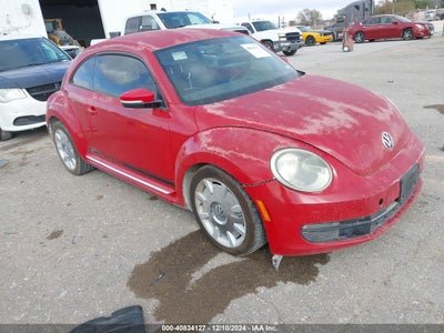 VOLKSWAGEN BEETLE 2012