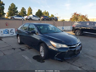 TOYOTA CAMRY 2016