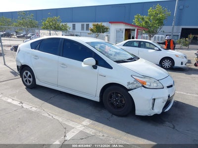TOYOTA PRIUS 2014