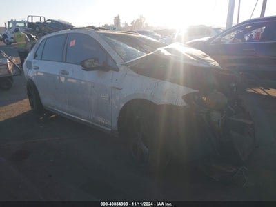 VOLKSWAGEN GOLF GTI 2016