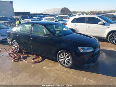 VOLKSWAGEN JETTA 2011