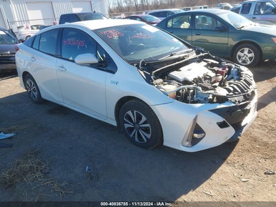 TOYOTA PRIUS PRIME 2017