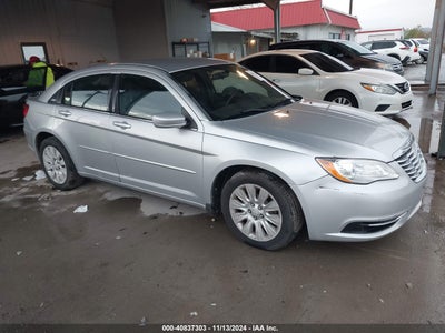 CHRYSLER 200 2012