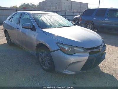 TOYOTA CAMRY 2016