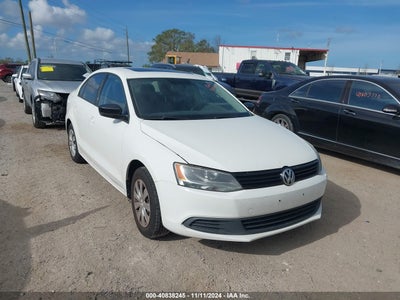 VOLKSWAGEN JETTA 2013