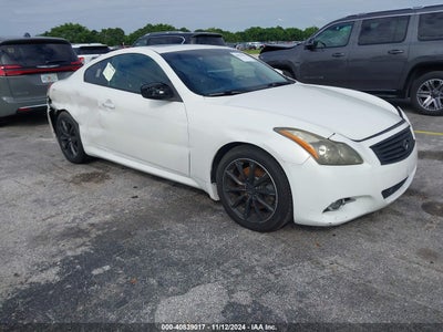 INFINITI JOURNEY 2012
