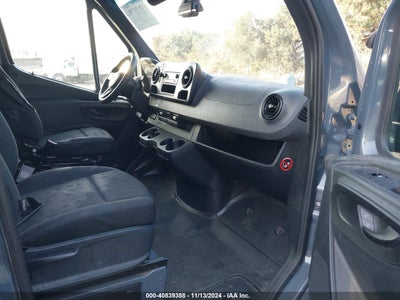 MERCEDES-BENZ SPRINTER 2500 2019