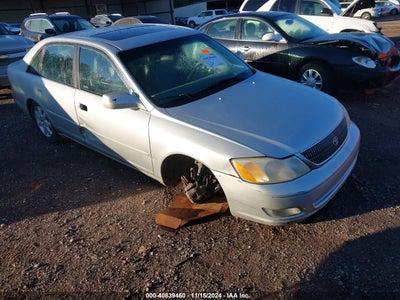 TOYOTA AVALON 2001