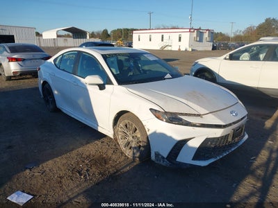 TOYOTA CAMRY 2025