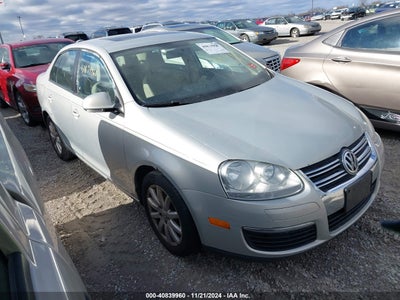 VOLKSWAGEN JETTA 2010