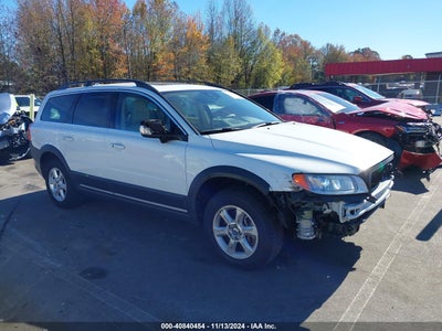 VOLVO XC70 2013