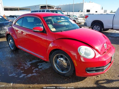 VOLKSWAGEN BEETLE 2012