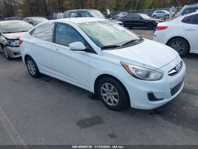 HYUNDAI ACCENT 2013