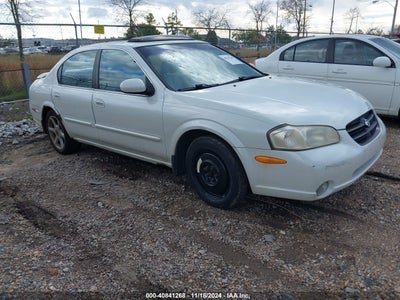 NISSAN MAXIMA 2000