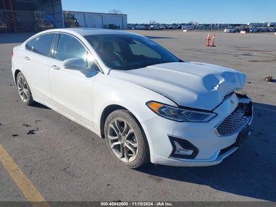 FORD FUSION HYBRID 2019