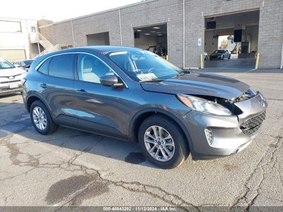 FORD ESCAPE 2021