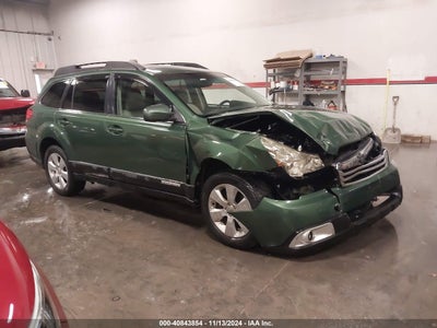 SUBARU OUTBACK 2011
