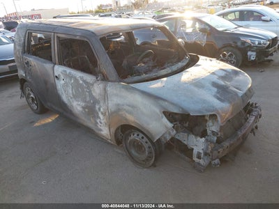 SCION XB 2012