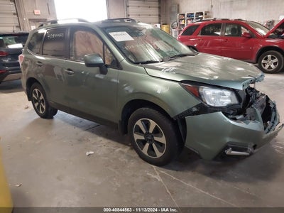 SUBARU FORESTER 2018