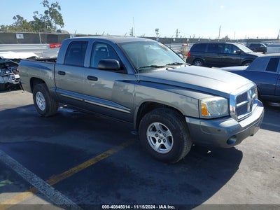 DODGE DAKOTA 2005