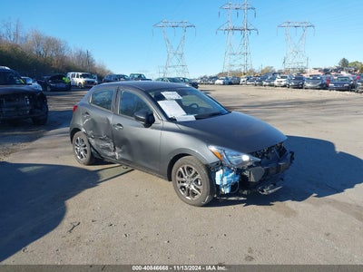 TOYOTA YARIS 2020