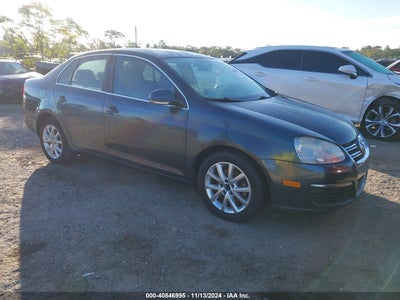 VOLKSWAGEN JETTA 2010