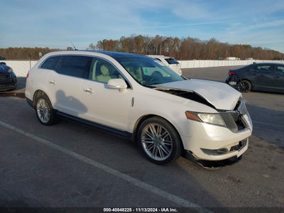 LINCOLN MKT 2013