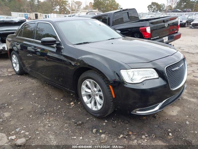 CHRYSLER 300 2015