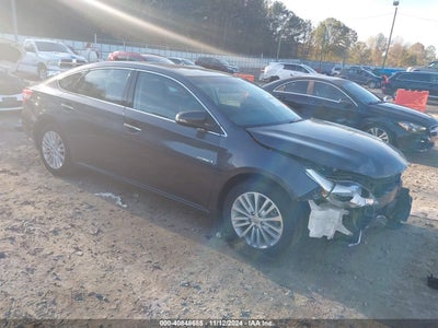 TOYOTA AVALON HYBRID 2015