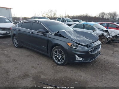 FORD FUSION HYBRID 2019