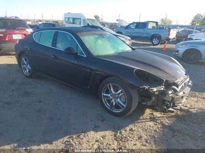 PORSCHE PANAMERA 2011
