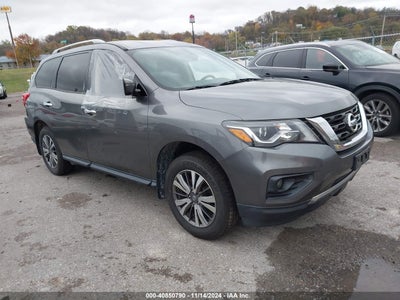NISSAN PATHFINDER 2018
