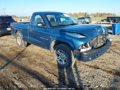 DODGE DAKOTA 2002