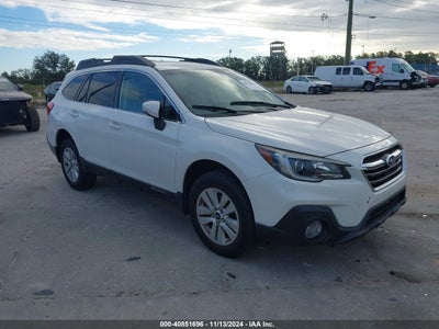 SUBARU OUTBACK 2018