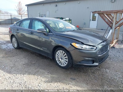 FORD FUSION HYBRID 2015