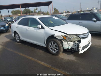 TOYOTA CAMRY 2012
