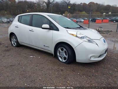 NISSAN LEAF 2013