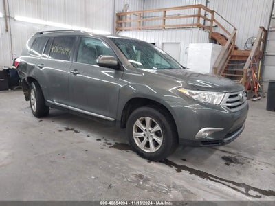 TOYOTA HIGHLANDER 2011