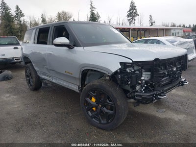 RIVIAN R1S 2023