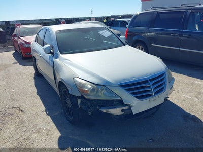 HYUNDAI GENESIS 2011