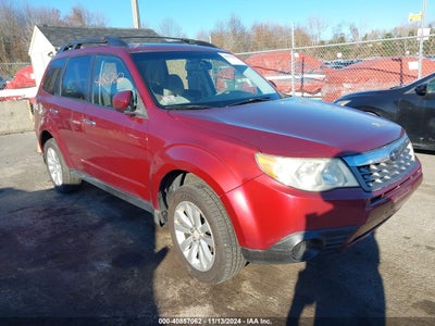 SUBARU FORESTER 2011