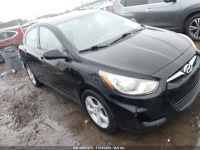 HYUNDAI ACCENT 2012