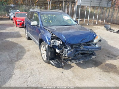 SUBARU OUTBACK 2011
