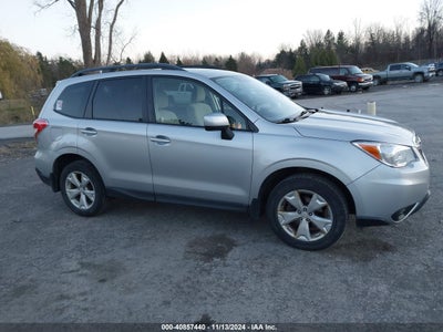 SUBARU FORESTER 2016