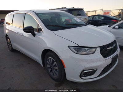 CHRYSLER PACIFICA HYBRID 2024