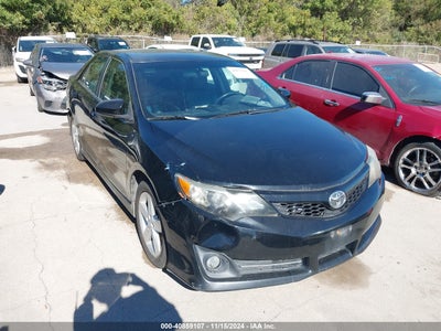 TOYOTA CAMRY 2014