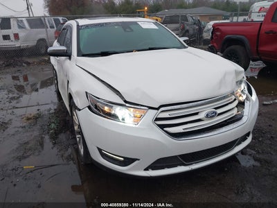 FORD TAURUS 2016