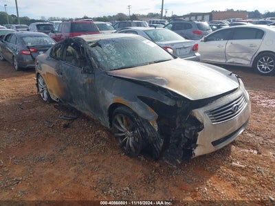 INFINITI G37 2009
