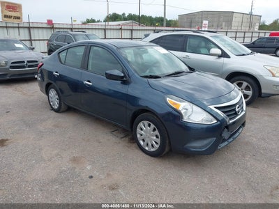 NISSAN VERSA 2016